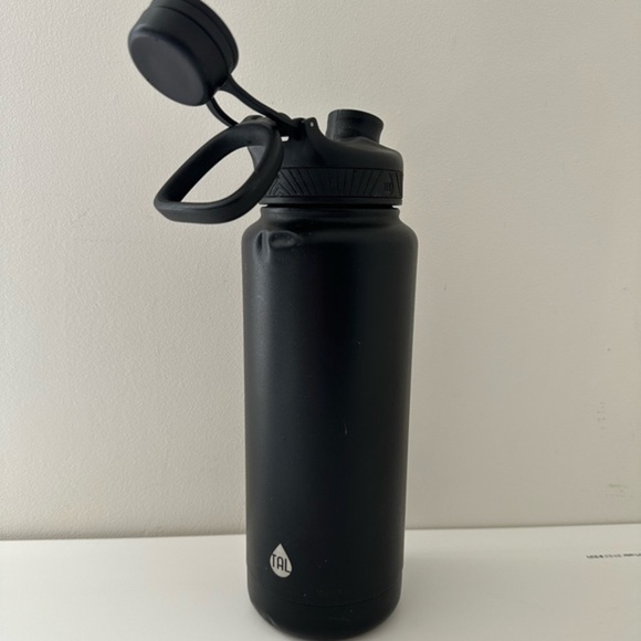 TAL Water bottle - Picture 1 of 9